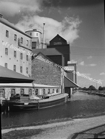 GRAIN SILO, WITH CANAL BARGE & MILLS